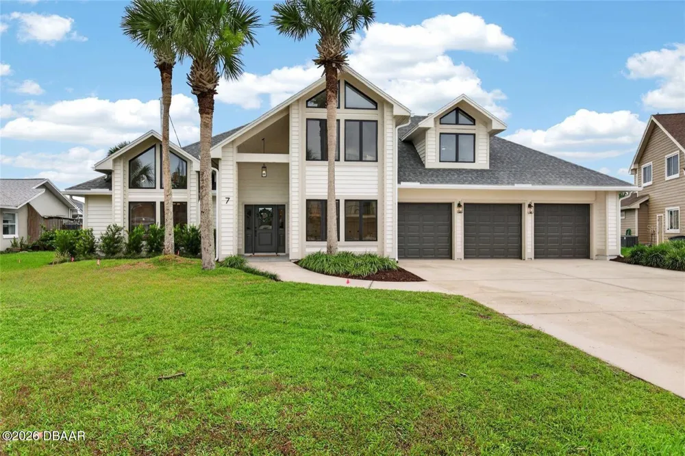 7 Chinook Court Palm Coast, FL 32137