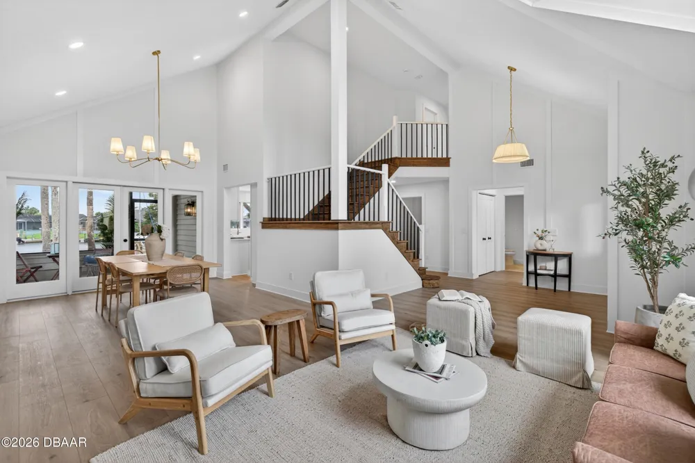 7 Chinook Court Palm Coast, FL 32137