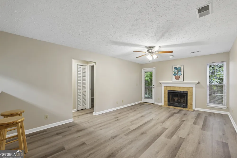 436 Teal CT Roswell, GA 30076