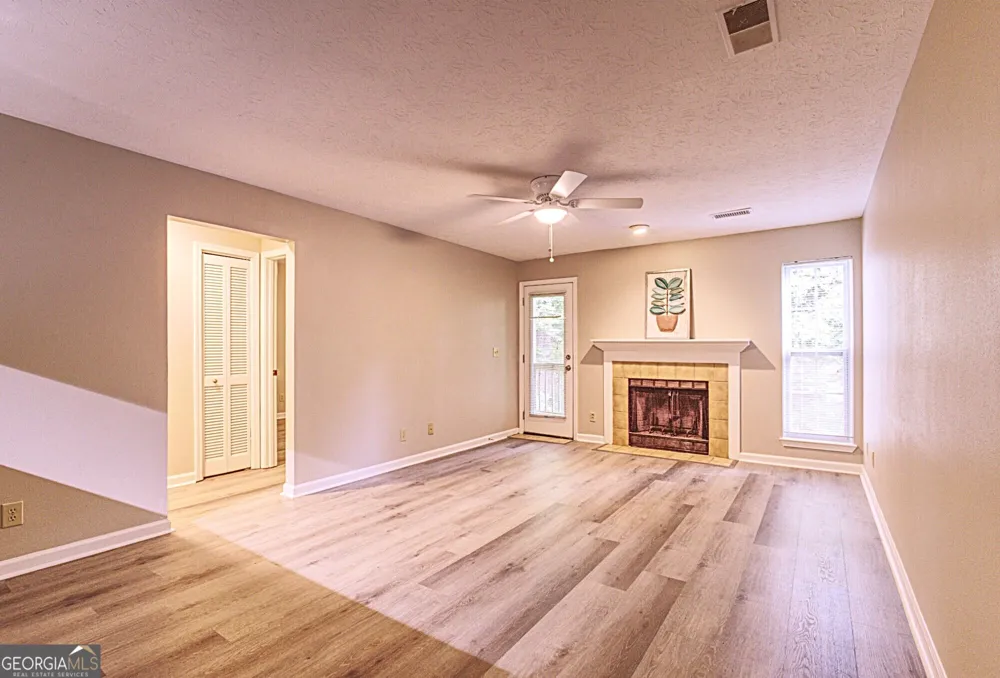 436 Teal CT Roswell, GA 30076