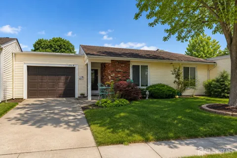 116 Empress Plaza #B