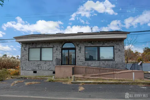1133 State Route 35 Street