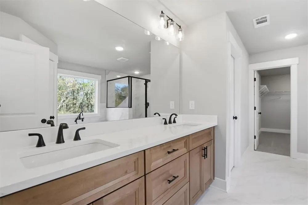 124 Maney Drive Statham, GA 30666