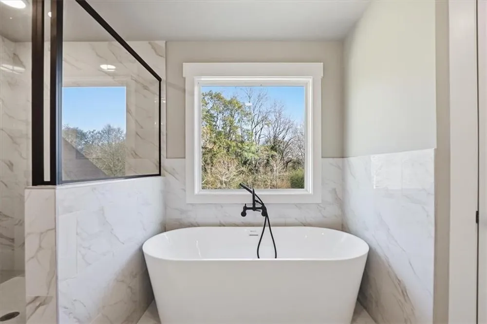 124 Maney Drive Statham, GA 30666