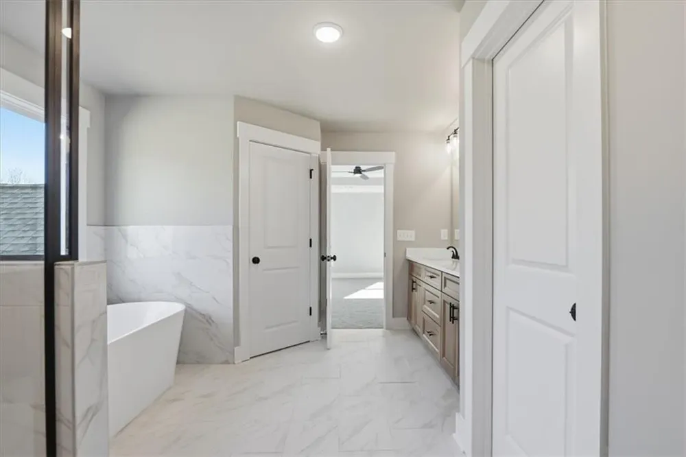 124 Maney Drive Statham, GA 30666