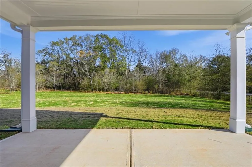 124 Maney Drive Statham, GA 30666