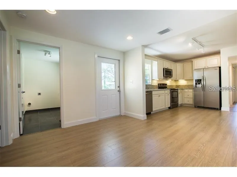 908 W OHIO AVENUE Tampa, FL 33603