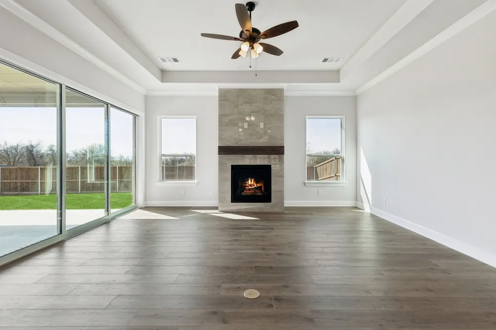 208 Bristol Lane Azle, TX 76020