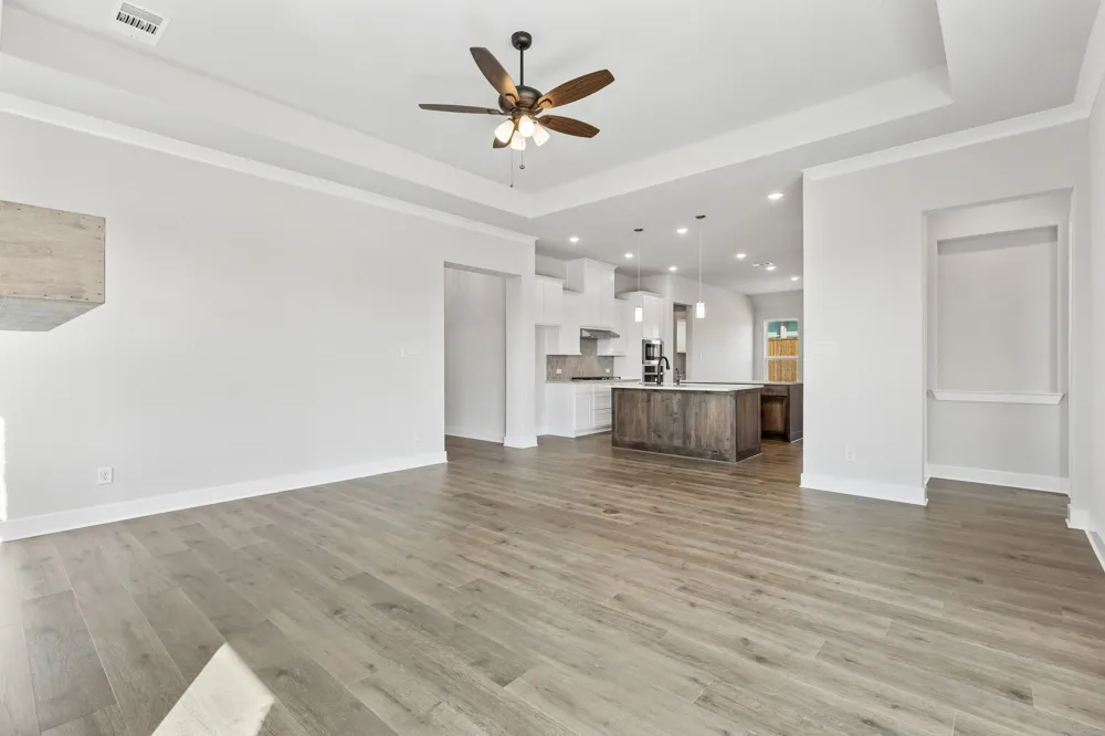 208 Bristol Lane Azle, TX 76020