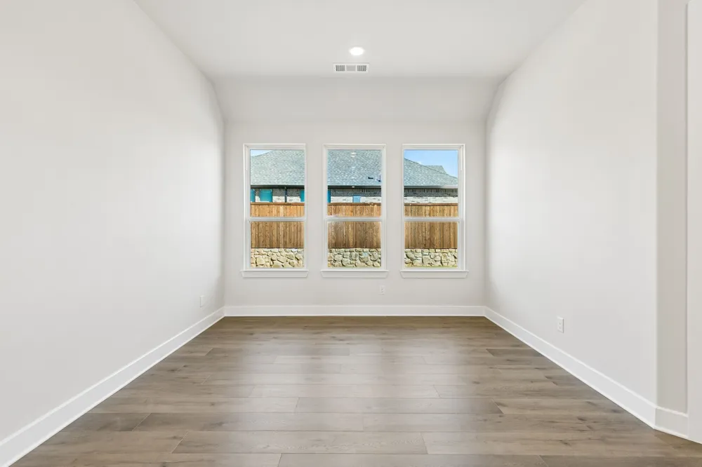 208 Bristol Lane Azle, TX 76020