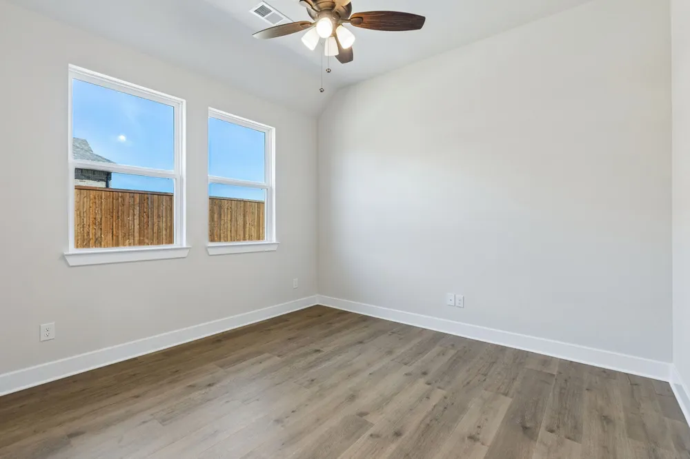 208 Bristol Lane Azle, TX 76020