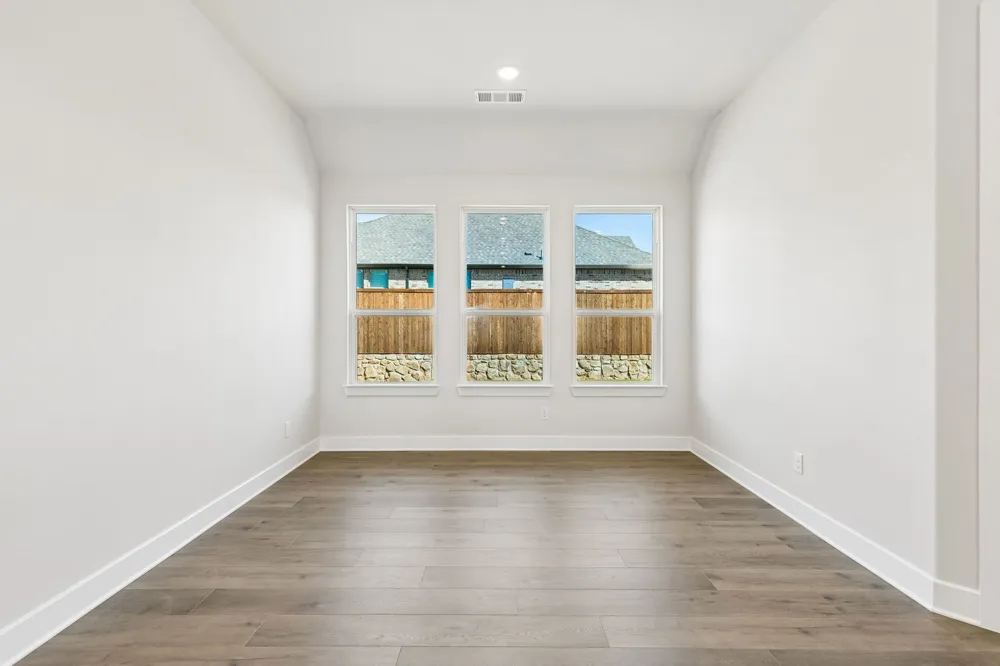 208 Bristol Lane Azle, TX 76020