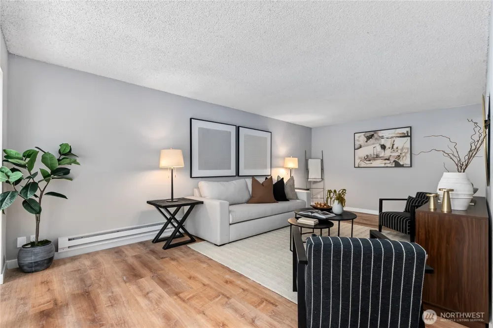 12631 NE 9th Place #C103 Bellevue, WA 98005
