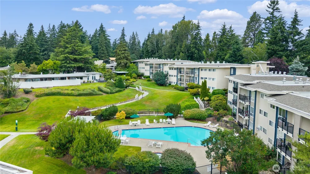 12631 NE 9th Place #C103 Bellevue, WA 98005