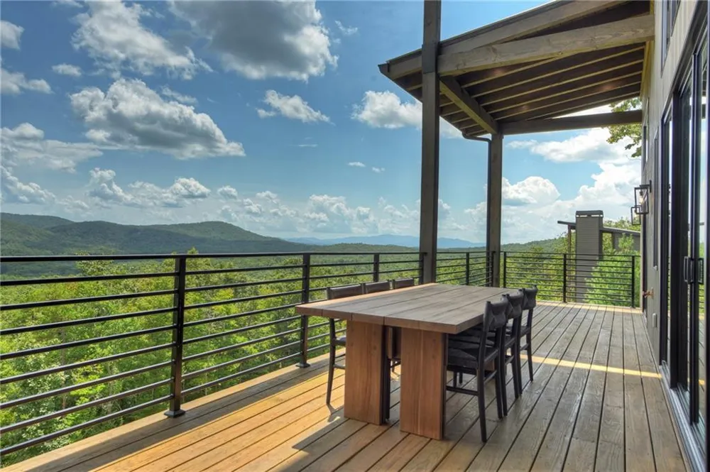 25 Boundless Trail Morganton, GA 30560