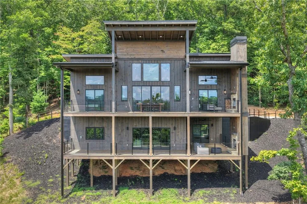 25 Boundless Trail Morganton, GA 30560