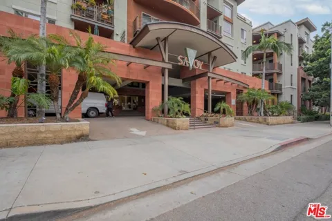 100 S Alameda Street #204