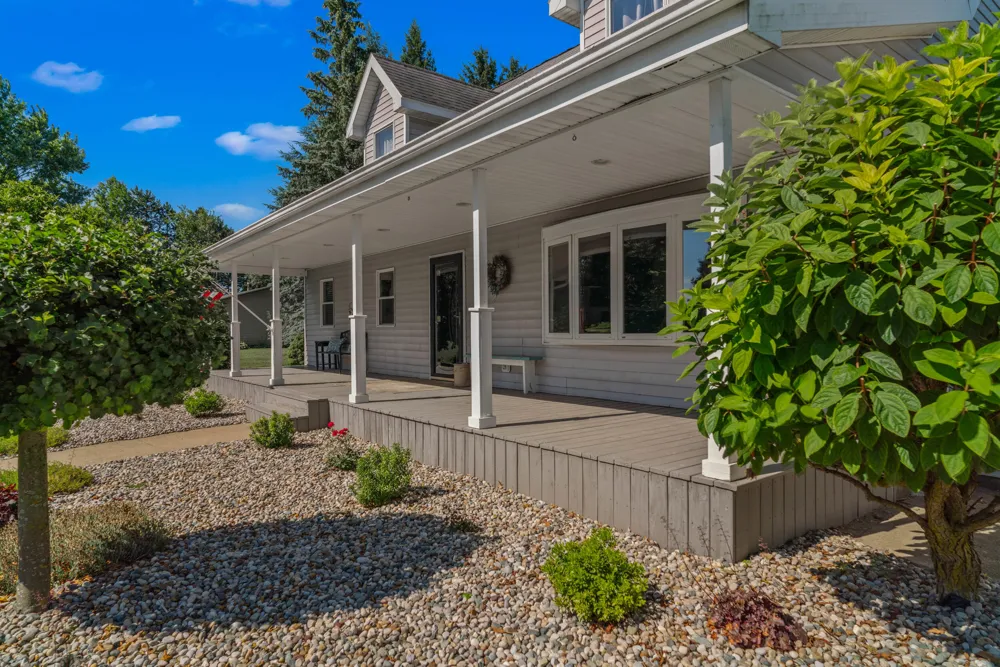 5160 Barker Road Jonesville, MI 49250