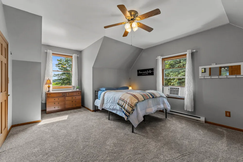5160 Barker Road Jonesville, MI 49250