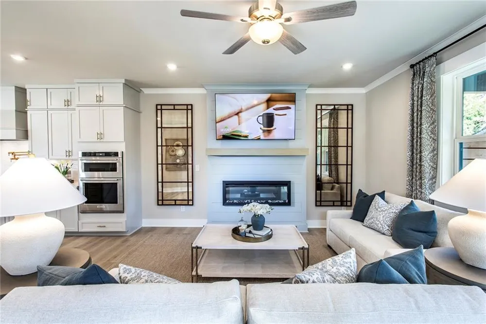 102 Bridgecrest Road Roswell, GA 30075