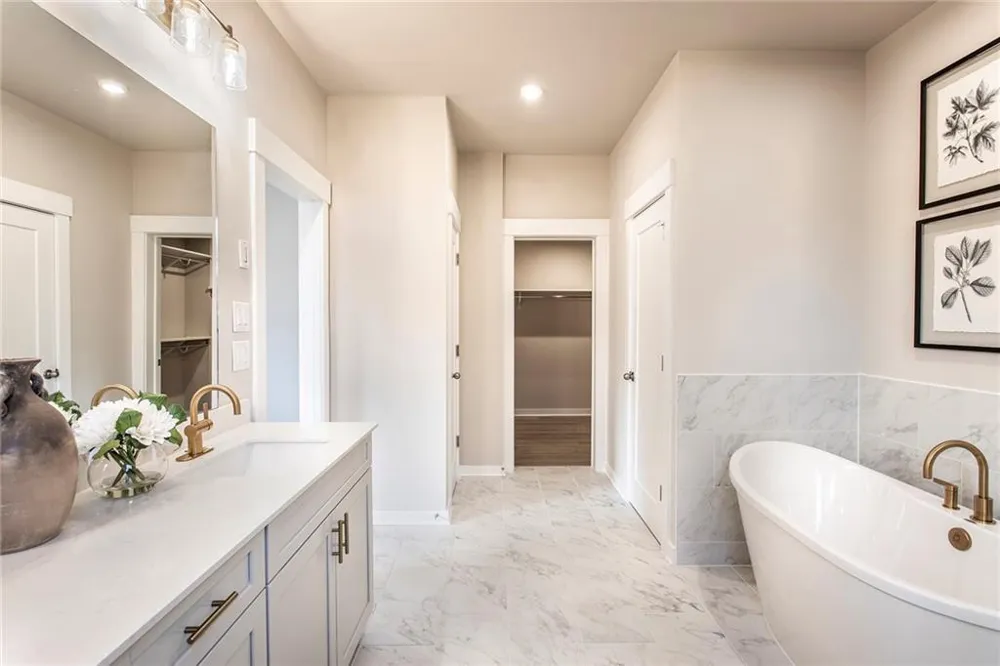 102 Bridgecrest Road Roswell, GA 30075