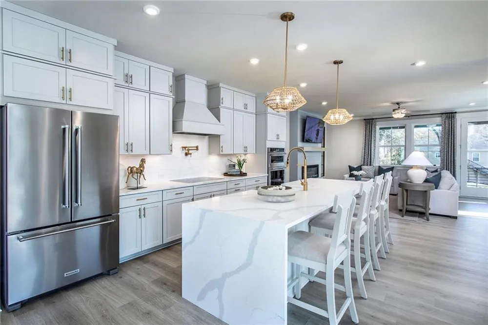 102 Bridgecrest Road Roswell, GA 30075
