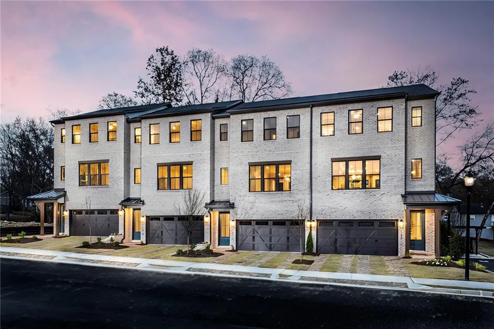 102 Bridgecrest Road Roswell, GA 30075