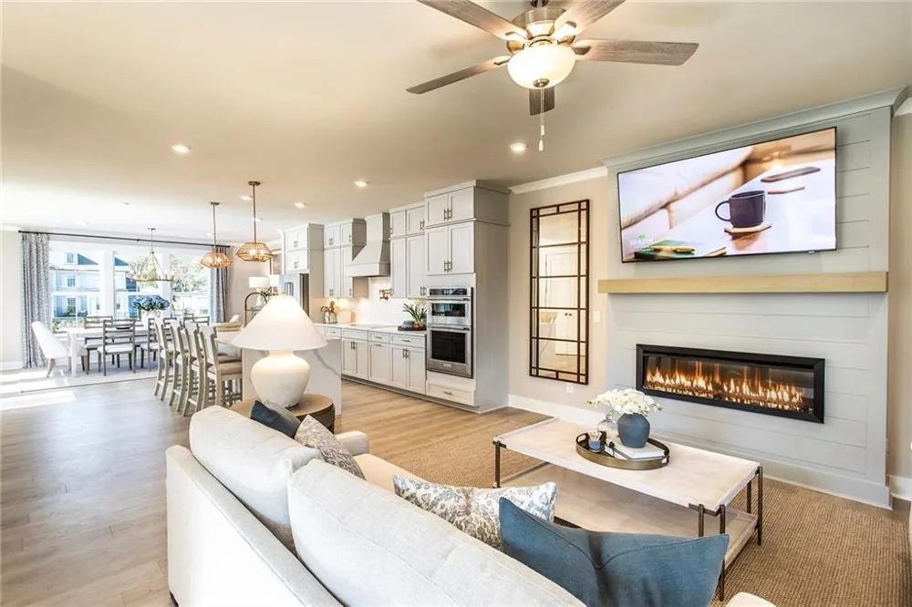 102 Bridgecrest Road Roswell, GA 30075