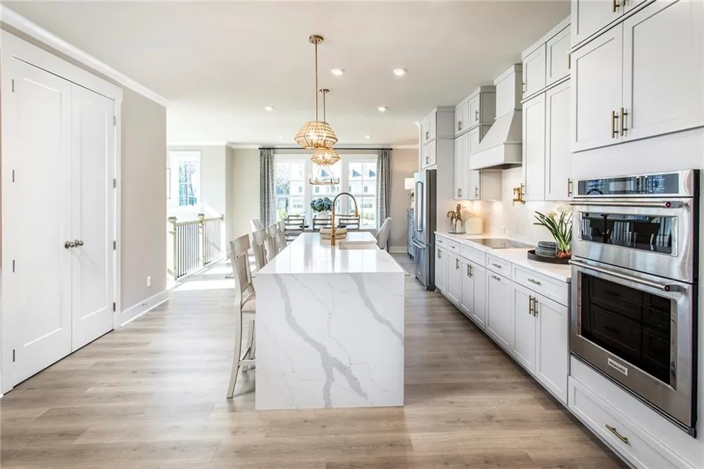 102 Bridgecrest Road Roswell, GA 30075