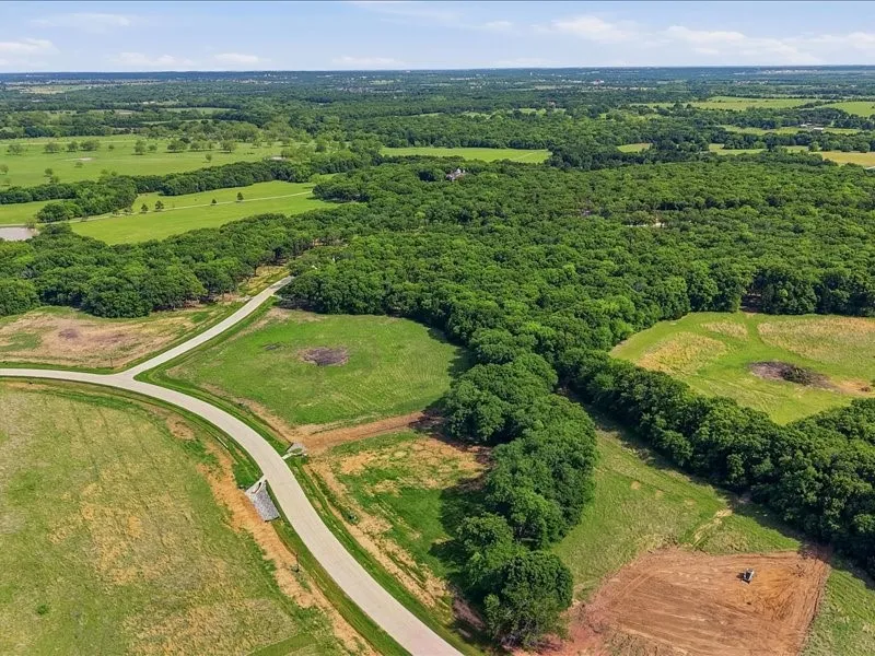 444 White Tail Way Pottsboro, TX 75076