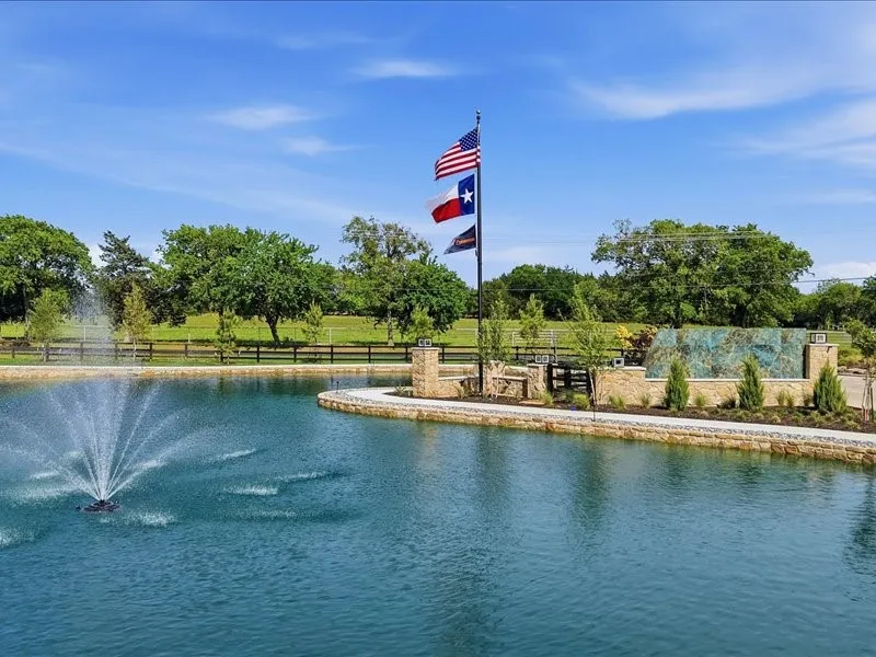 444 White Tail Way Pottsboro, TX 75076
