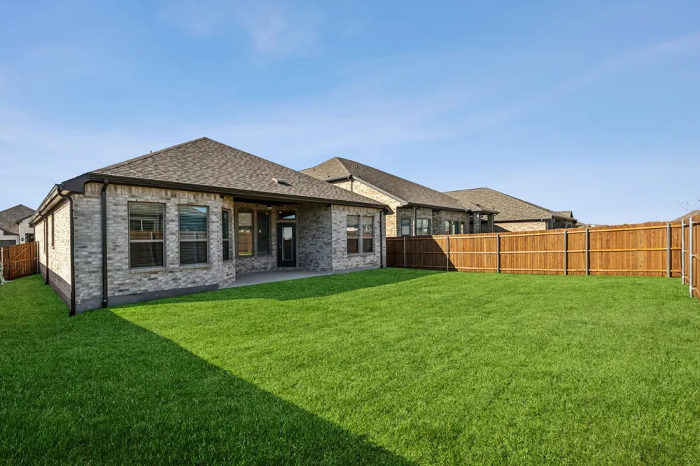 10300 Tapioca Street Fort Worth, TX 76036