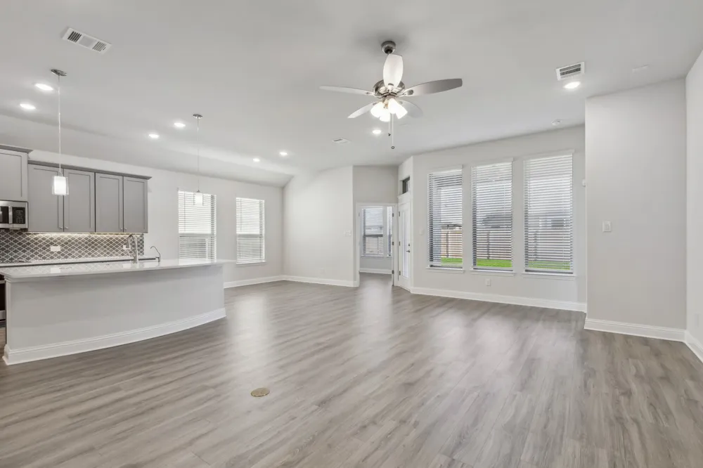 10300 Tapioca Street Fort Worth, TX 76036