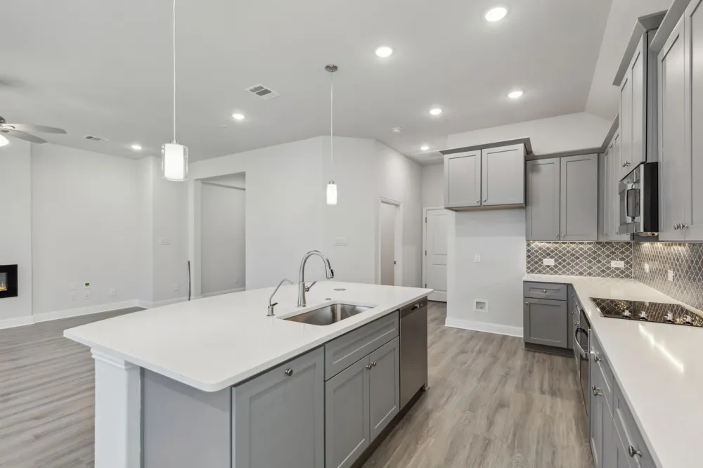 10300 Tapioca Street Fort Worth, TX 76036