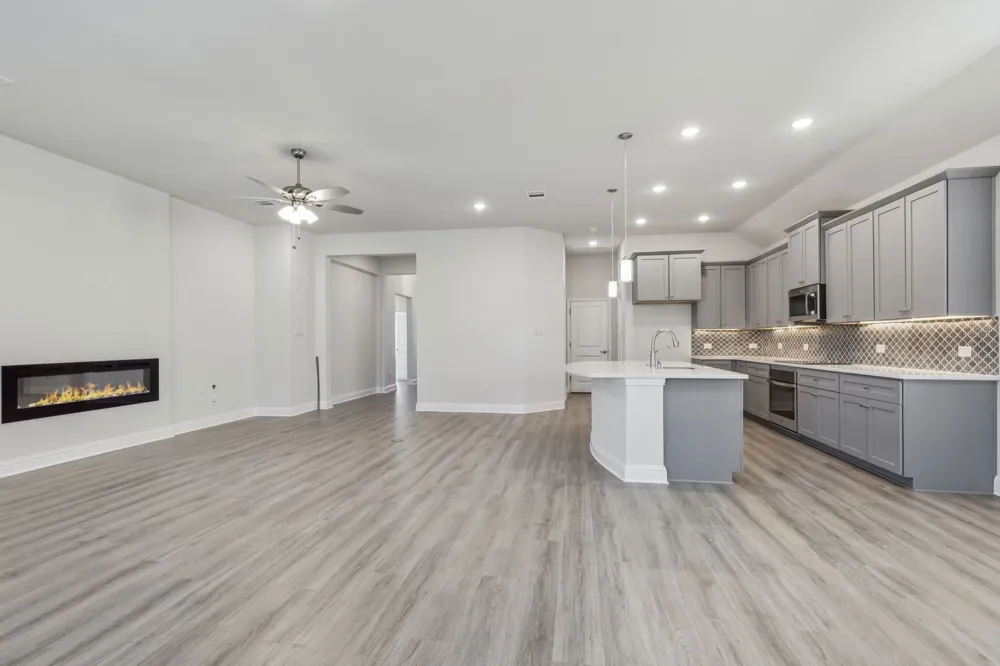 10300 Tapioca Street Fort Worth, TX 76036