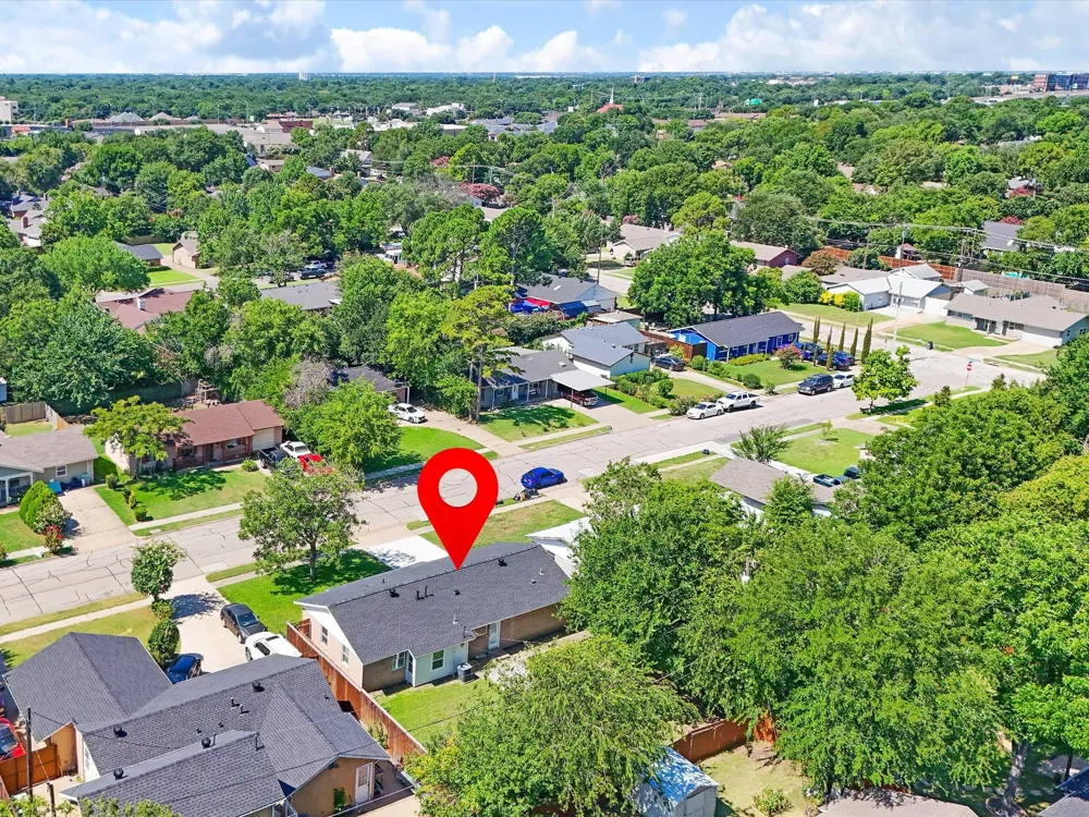 1213 Fairmont Street Irving, TX 75062