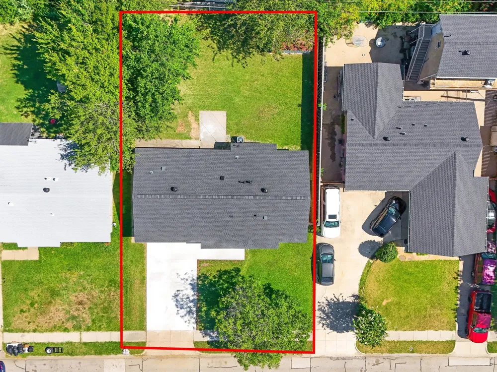1213 Fairmont Street Irving, TX 75062