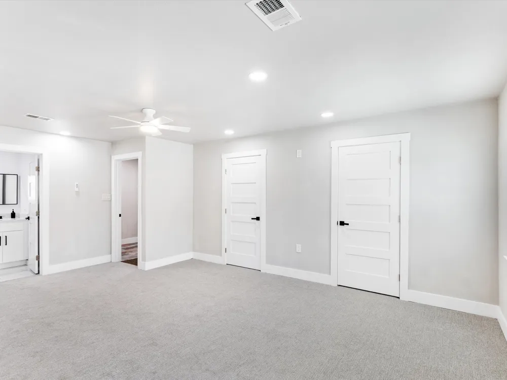 1213 Fairmont Street Irving, TX 75062