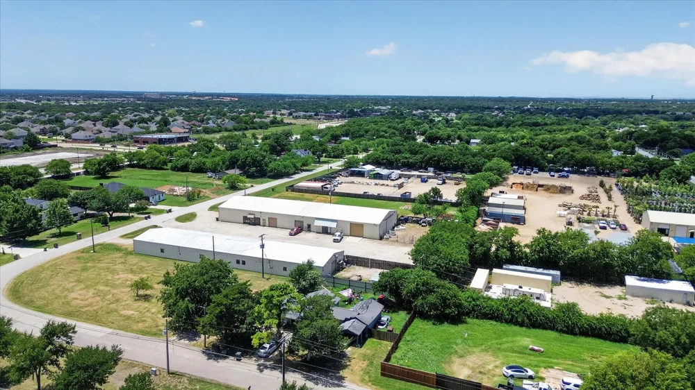 8006 Renee Drive Arlington, TX 76001