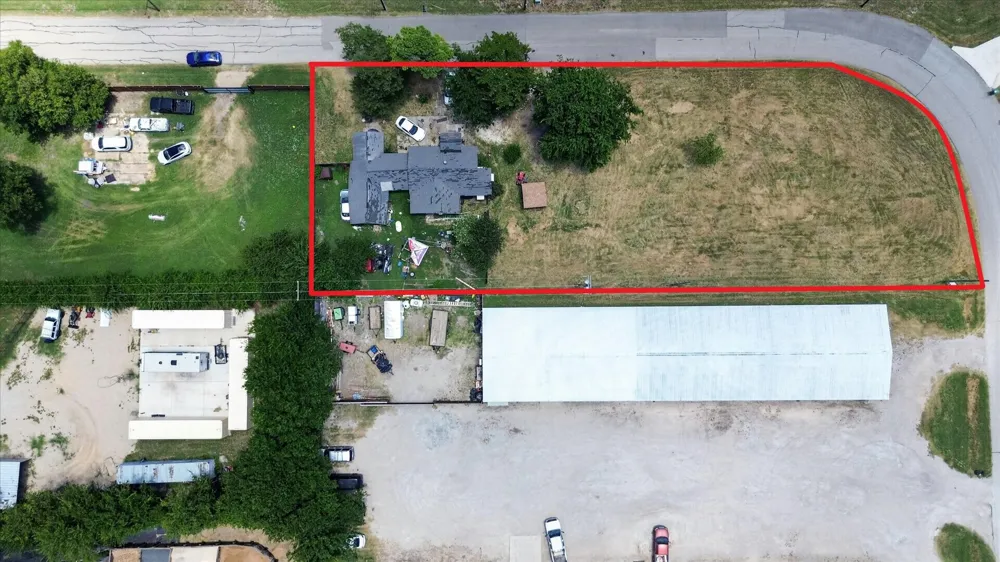 8006 Renee Drive Arlington, TX 76001