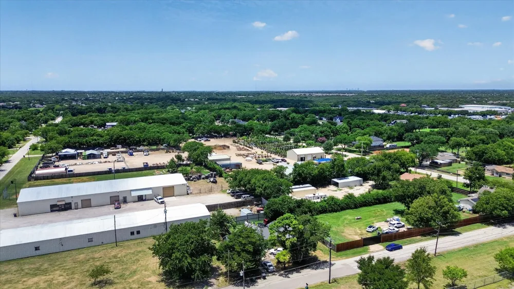 8006 Renee Drive Arlington, TX 76001