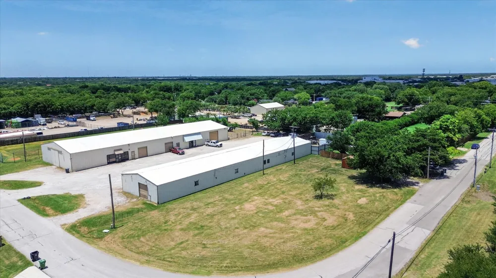 8006 Renee Drive Arlington, TX 76001