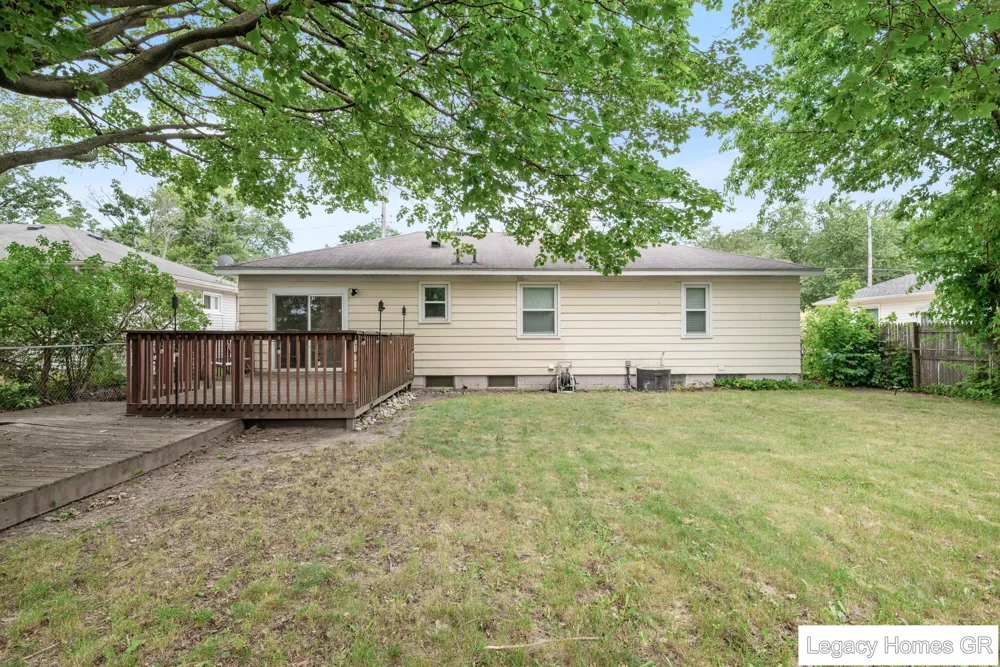 4250 Illinois Avenue SW Wyoming City, MI 49509