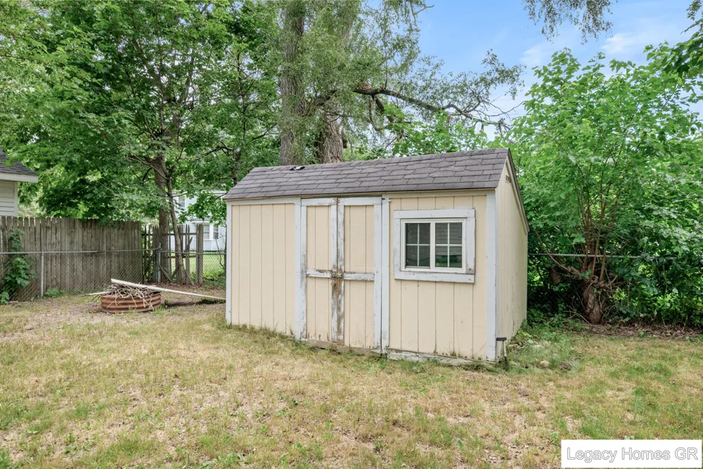 4250 Illinois Avenue SW Wyoming City, MI 49509