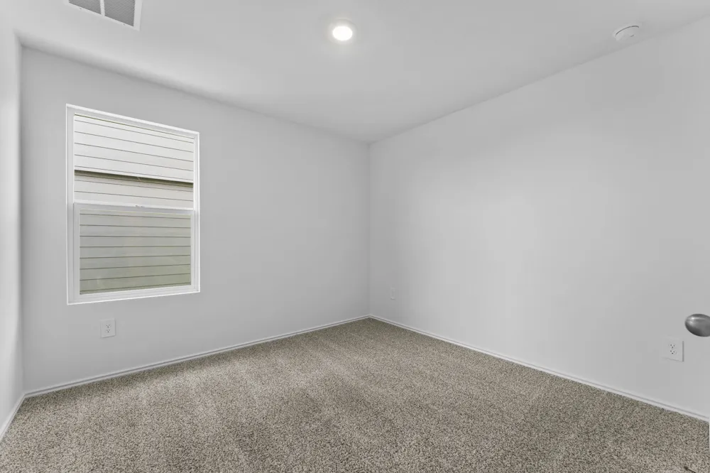 12117 Horseshoe Field Bend Mustang Ridge, TX 78610