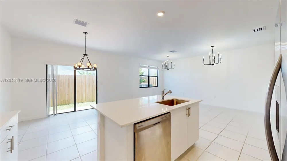 10004 SW 231st Ln #10004 Cutler Bay, FL 33190