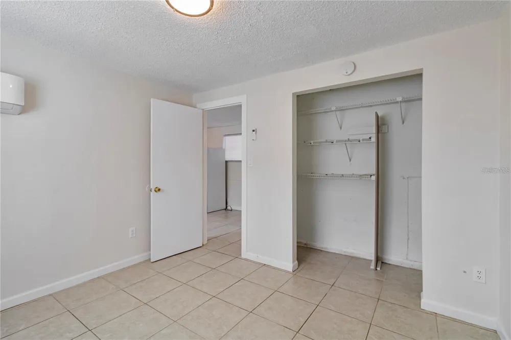 809 ILLINOIS AVENUE Palm Harbor, FL 34683