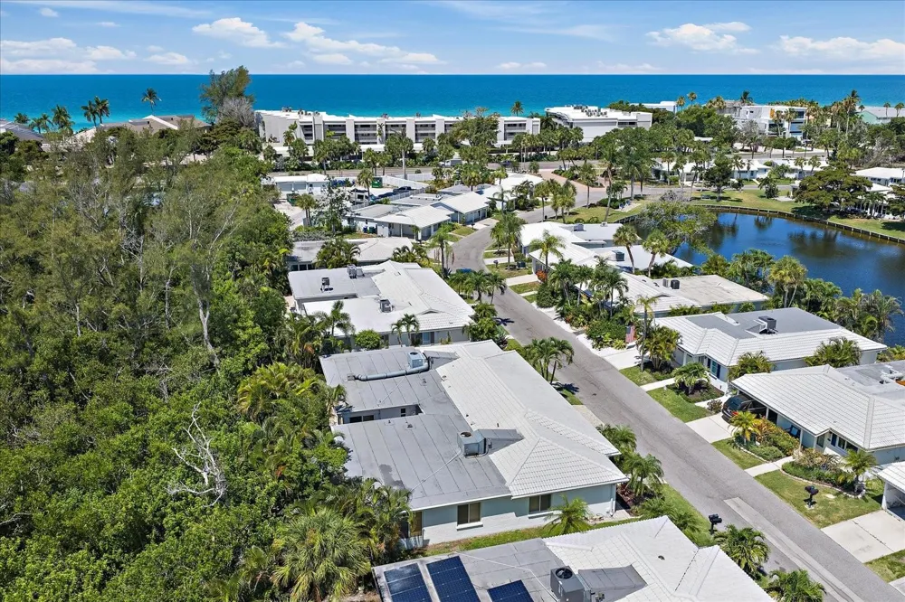 578 SPANISH DRIVE S Longboat Key, FL 34228