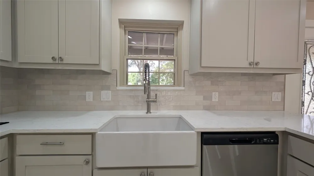 11811 Sleepy Hollow Road Manchaca, TX 78652