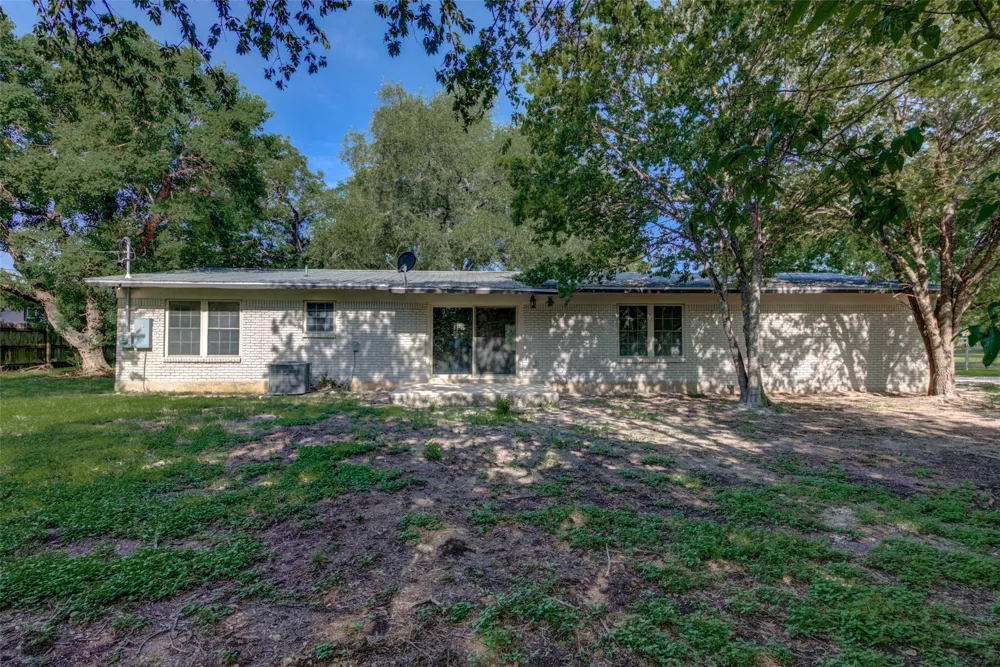 11811 Sleepy Hollow Road Manchaca, TX 78652